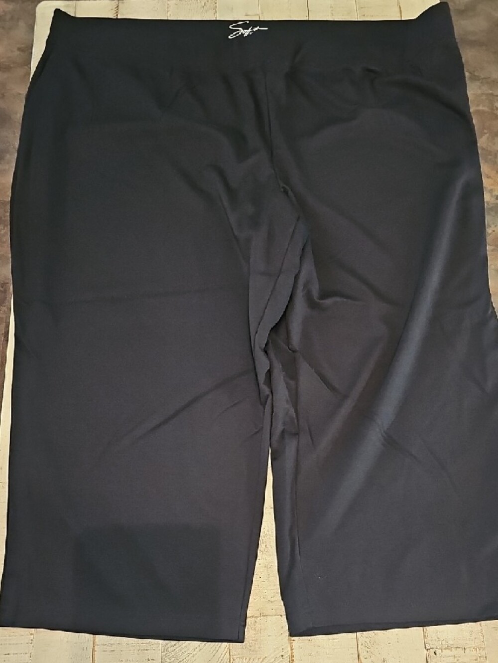 Avenue Bundle 🌸 3 Pair Pants/Slacks - Picture 10 of 11